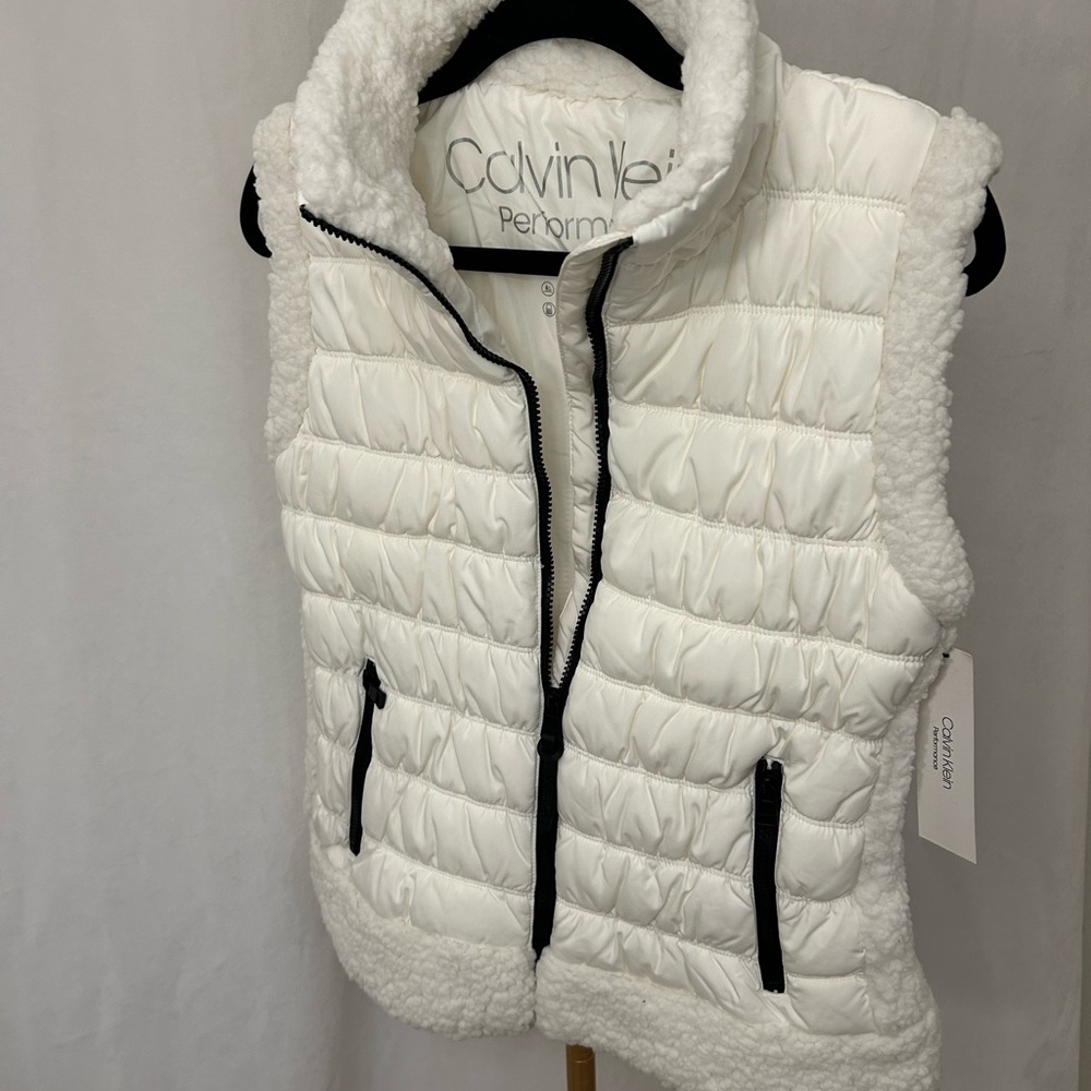 Calvin Klein Cream Puffer Vest